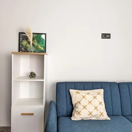 Apartment Center *