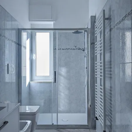 Apartament Center *