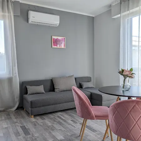 Center Apartment